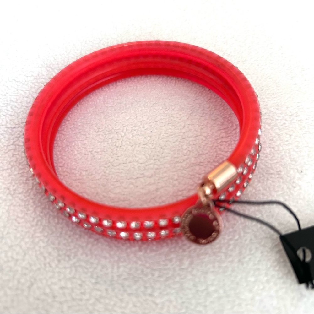 ⭐️NEW Marc by Marc Jacobs knockout Pink Bracelet - Picture 3 of 5